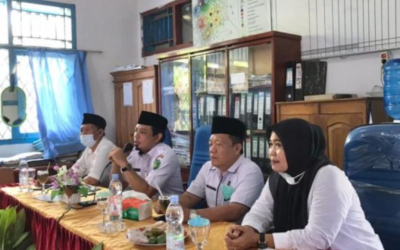 Pengurus Makam Diminta Tata TPU, SE Menyusul