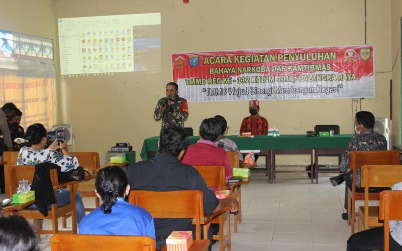 Satgas TMMD Gelar Penyuluhan Bahaya Narkoba Dan Kamtibmas Hingga Tertib Lalu Lintas