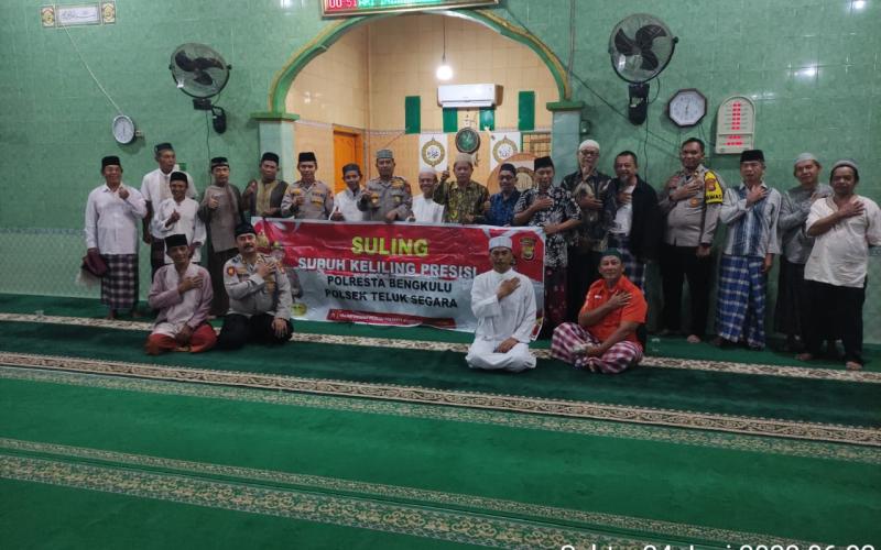 Silahturahhmi, Polsek Teluk Segara Gelar Subuh Keliling di Masjid Nurul Huda Kampung Bali