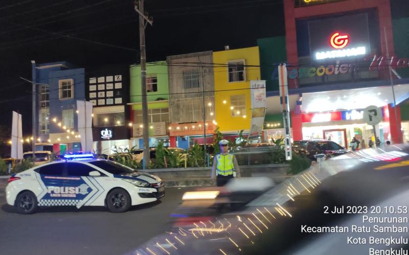 Cegah Kemacetan, Sat Lantas Polresta Bengkulu Gelar Pengaturan Lalin