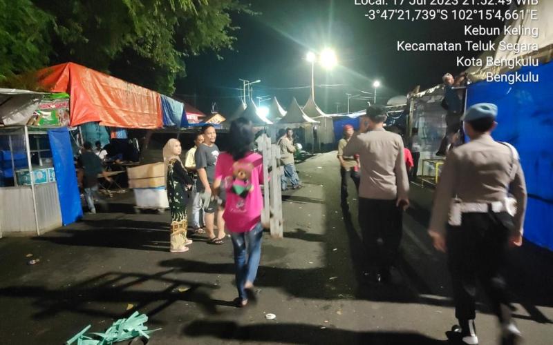 Sat Samapta Polresa Bengkulu Lakukan Penertiban dan Pengecekan Stand Bazar Tabut