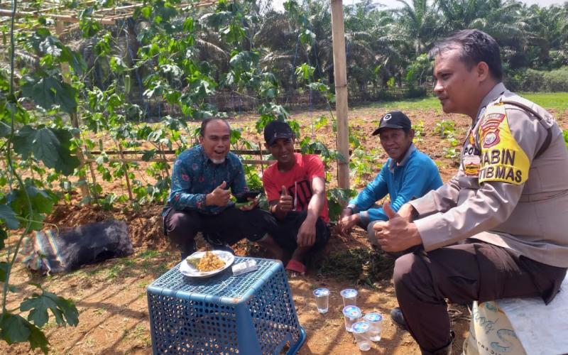 Sambang DDS Bersama Warga, Bhabinkamtibmas Sampaikan Imbauan Kamtibmas 
