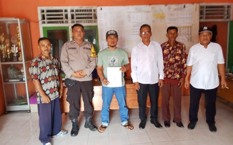 Bhabinkamtibmas Dampingi Warga Lakukan Mediasi Permasalahan Warga