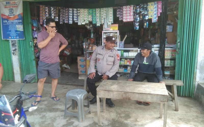 Sambangi Pemukiman Penduduk, Personel Polsek Muara Sahung Patroli KRYD 