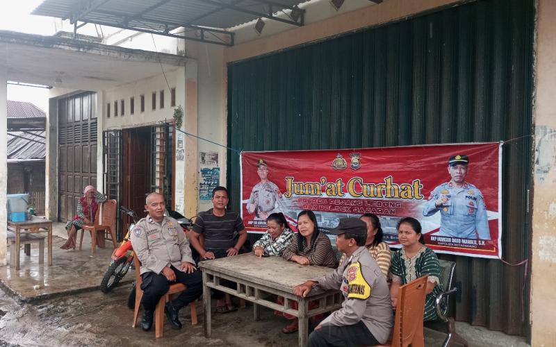 Polsek Kotapadang Gelar Jumat Curhat Bersama Warga Desa Taba Anyar