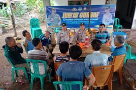 Polsek Kotapadang Gelar Jumat Curhat di Desa Suka Rame 
