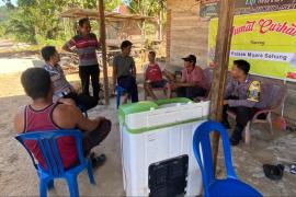 Dengarkan Keluhan Masyarakat, Polsek Muara Sahung Gelar Jumat Curhat 