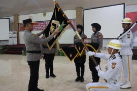 Menuju Hari Bhayangkara Ke-77, Kapolda Bengkulu Bengkulu Pimpin Tradisi Cuci Pataka