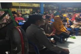 Polsek Teluk Segara Berikan Pengamanan Pemilihan Ketua RT-2 Kelurahan Pondok Besi 