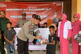Polsek Batiknau Adakan Sunatan Masal Dalam Rangka HUT Bhayangkara ke-77