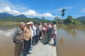 https://jejakkeadilan.com/2023/07/07/bhabinkamtibmas-polsek-lebong-utara-hadiri-monev-jalan-usaha-tani-di-desa-garut/