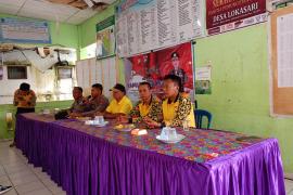 Kanit Binmas dan Bhabinkamtibmas Polsek Lebong Utara Hadiri Jumat Curhat Polres Lebong di Desa Lokasari