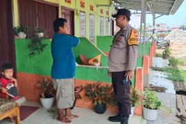 Bhabinkamtibmas Desa Batu Lambang     Sambang DDS, Imbau Kamtibmas Kepada Warga