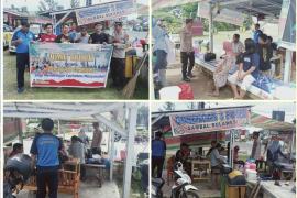 Kapolsek Ratu Samban Jumat Curhat Bersama Pedagang Gorengan