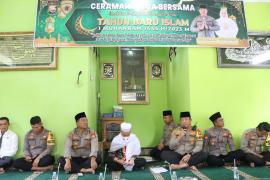 Tahun Baru Islam, Kapolres Lebong Undang Ustaz Berikan Penguatan Spiritualitas Anggota
