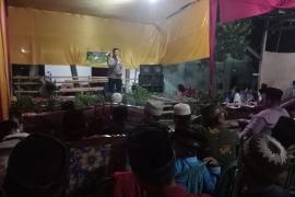 Lakukan Pengamanan Tablig Akbar di Rumah Kades Samban Jaya, PLH Kapolsek Batik Nau Selipkan Imbauan Kamtibmas 