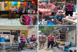 Patroli Mobiling, Sat Samapta Polresta Bengkulu Sambangi Petugas dan Pedagang Pasar Minggu 
