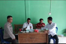 Sambangi Warga Jati Mulyo, Polsek Padang Guci Hulu Sampaikan Imbauan Kamtibmas