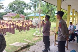 Polsek Padang Guci Hulu Sosialisasi Imbauan Bahaya Kenakalan Remaja di SMPN 14 Kaur