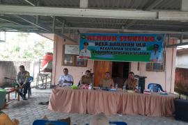 Kanit Binmas dan Bhabinkamtibmas Seginim Hadiri Mini Lokakarya Percepatan Penurunan Stunting Tingkat Kecamatan Air Nipis