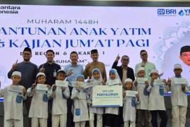 BRI Region 6 dan YBM BRI Jakarta Berbagi Santunan Anak Yatim Muharam