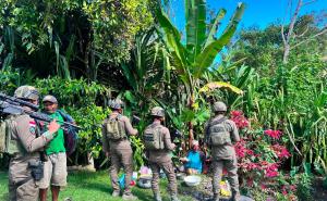 Patroli Humanis Satgas Damai Cartenz Hadirkan Rasa Aman bagi Warga