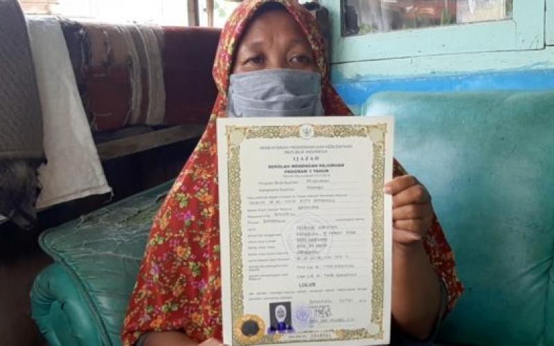 Usai Diperbolehkan Berjualan Kembali, Walikota Helmi Juga Bantu Yunita Tebus Ijazah Anaknya