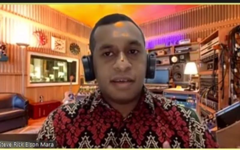Tokoh Muda Papua Steve R Mara
