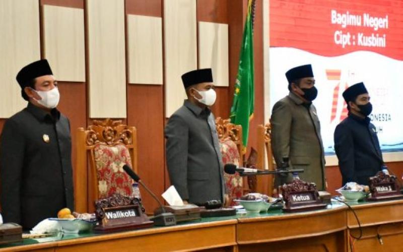 DPRD Setujui 8 Raperda Pemkot