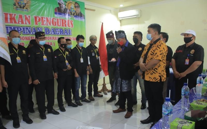 Pengurus DPD PJID - Nusantara Kabupaten Pasaman Dikukuhkan, Bupati: Pers Berperan Rekat Persatuan