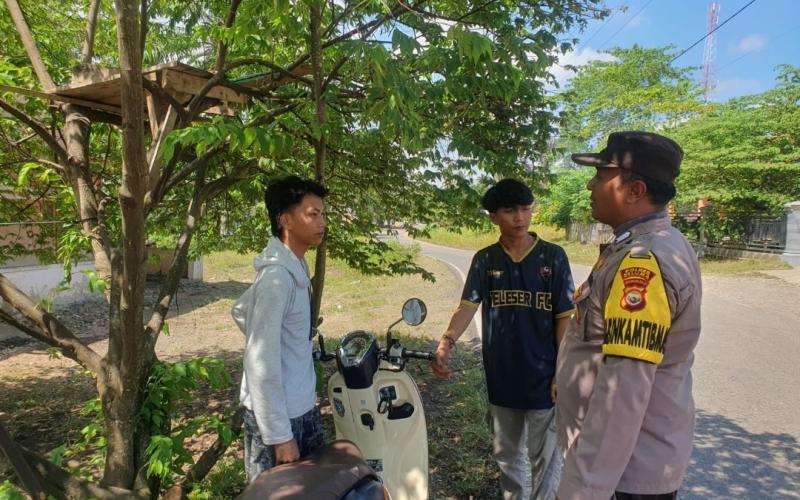 Patroli Dialogis, Bhabinkamtibmas Imbau Warga Peduli Kamtibmas dan Kamseltibcarlantas