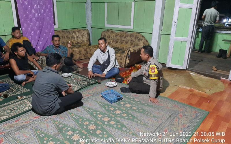 Imbau Kamtibmas, Bhabinkamtibmas Polsek Curup Sambangi Calon Kades