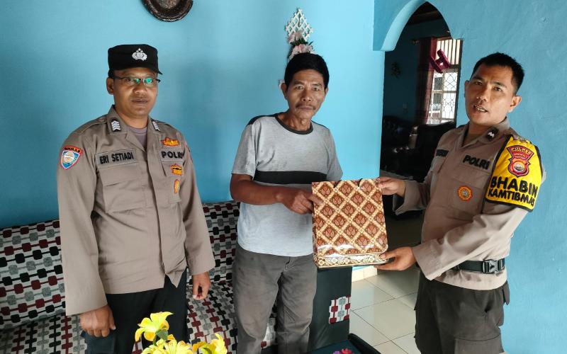 Hari Bhayangkara, Polsek Lais Berkunjung Ke Purnawirawan Polri