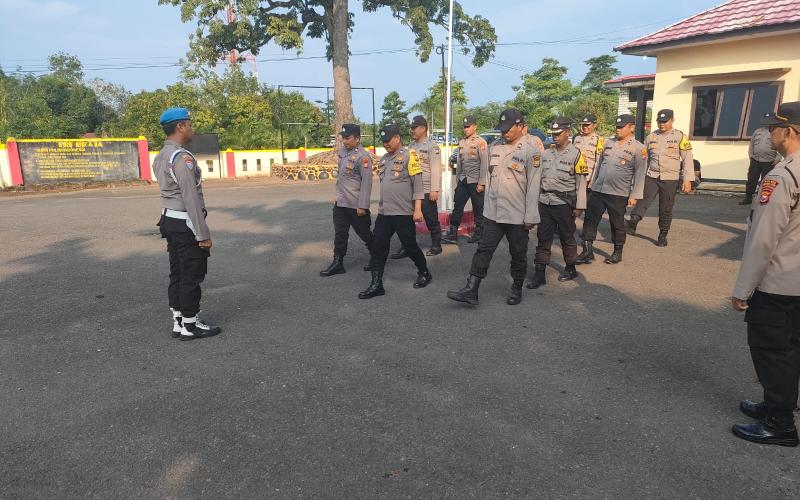 PERSONIL POLSEK KETAHUN LAKSANAKAN GIAT RUTIN LATIHAN PBB SETIAP HARI SELASA