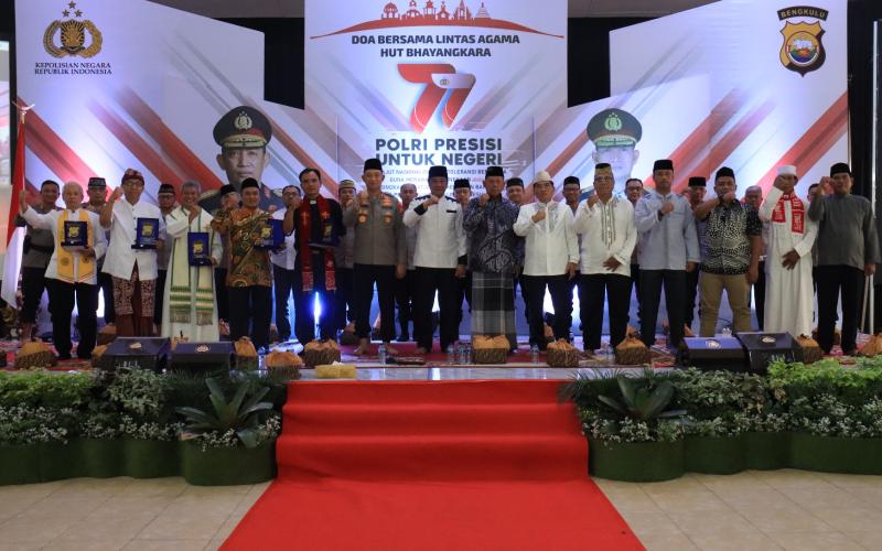 Sambut Hari Bhayangkara ke-77, Polda Bengkulu Gelar Doa Bersama Lintas Agama
