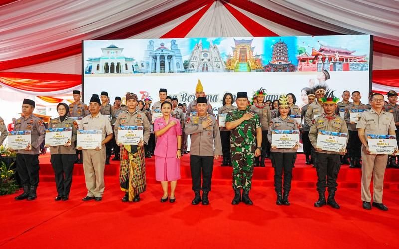 Gelar Doa Bersama Lintas Agama Jelang Hari Bhayangkara, Kapolri: Keberagaman Modal Jaga Persatuan-Kesatuan