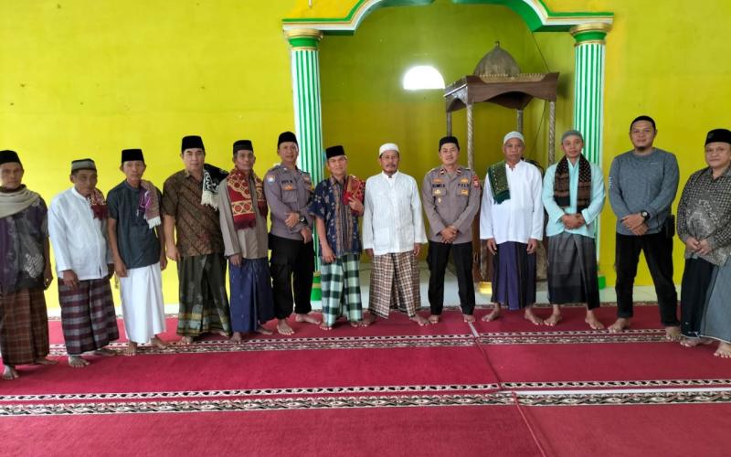 Polsek Kaur Utara Safari Jumat di Masjid AL Mukarramah