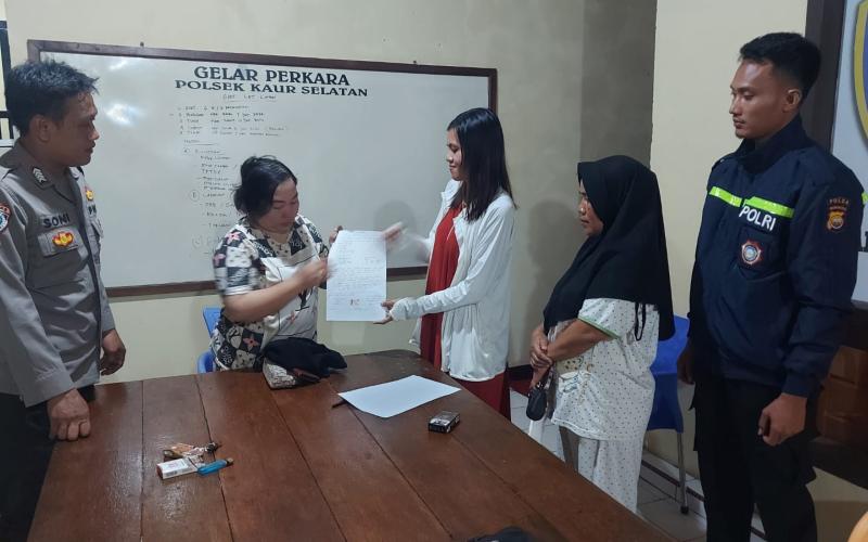 Polsek Kaur Selatan Mediasi Terkait Kesalahpahaman Warga