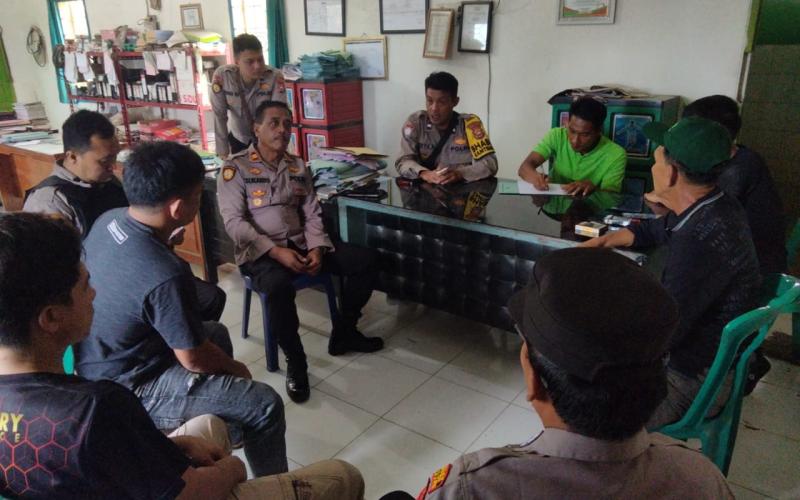Quick Respon, Polsek Lais Amankan dan Mediasi Aksi Protes Pemuda Lubuk Gedang