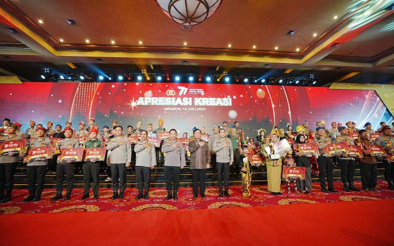 Polisi Jadi Pahlawan di Dongeng Buatan Anak, Kapolri: Tanamkan dan Jadikan Semangat Jadi Lebih Baik 