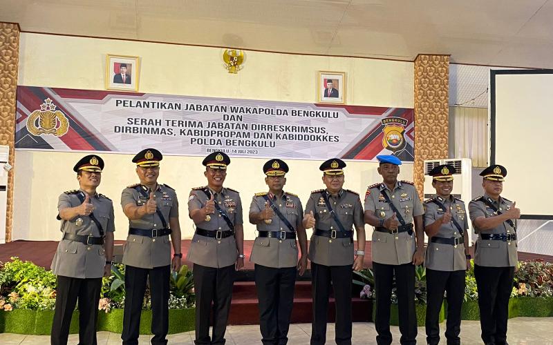 Wakapolda dan 3 Pejabat Utama Polda Bengkulu Dilantik, Kapolda Tekankan Sinergitas  