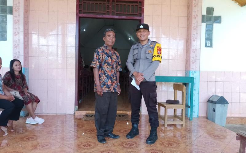 Demi Kelancaran Ibadah Umat Kristiani, Polsek Giri Mulya Lakukan Pengamanan Gereja