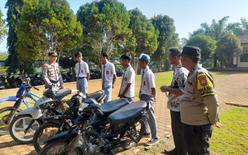 Polsek Giri Mulya Amankan Empat Motor Pelajar yang Mengggunakan Knalpot Brong