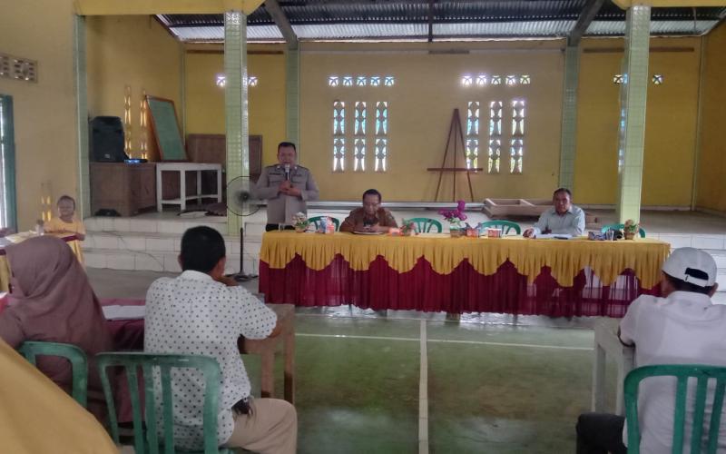 Polsek Giri Mulya Menghadiri Musyawarah HUT Desa Giri Mulya