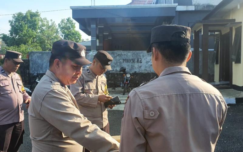 Tulus Berbagi, Polsek Giri Mulya Gelar Sedekah Bersama
