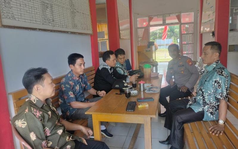Pererat Tali Silaturahmi, Kapolsek Lais Sambangi Kantor Camat Air Padang
