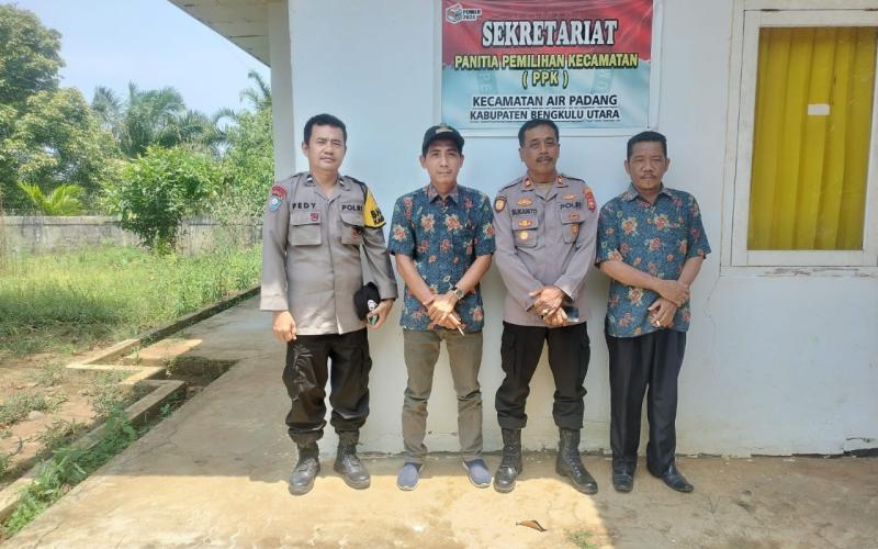 Jelang Pemilu 2024, Kapolsek Lais Sambang Koordinasi ke Sekretariat PPK Air Padang 