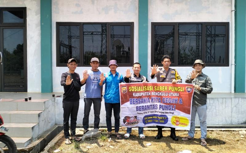 Sosialisasikan Saber Pungli, Bhabinkamtibmas Ajak Warga Lubuk Gedang Cegah Pungli