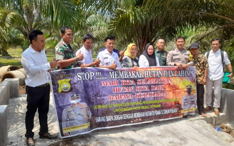 Antisipasi Kebakaran Hutan dan Lahan, Polsek Lais Sosialisasikan Stop Karhutla di Datar Lebar