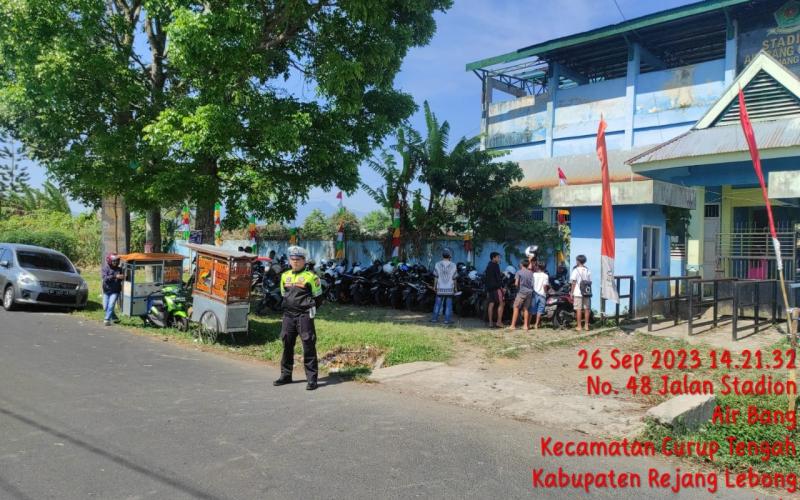 Sat Lantas Polres Rejang Lebong Gelar Pamtur Lalin Lokasi Peringatan Hari Olahraga Nasional